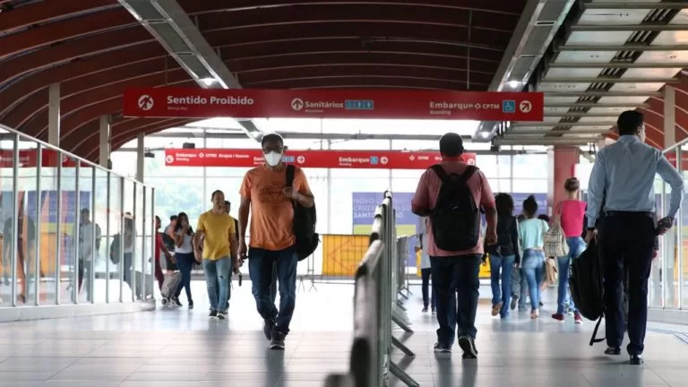 Brasil registra 667 mortes por coronavírus e 13,7 mil casos