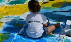 Leia mais sobre o artigo Pais e educadores discutem estratégia de ensino infantil em casa