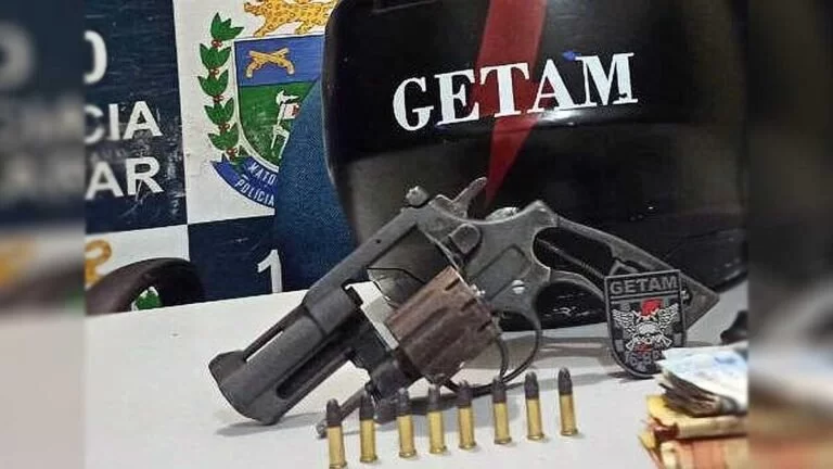 GETAM apreende arma de fogo no bairro Maria Leite
