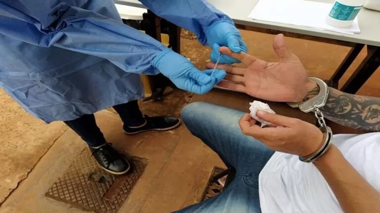 Triagem em massa nos maiores presídios de MS previne avanço de doenças