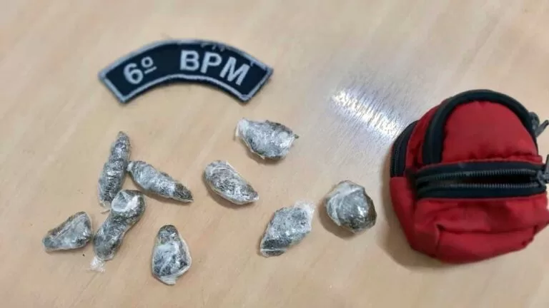 Adolescente de 14 anos é flagrado comercializando drogas na parte alta de Corumbá
