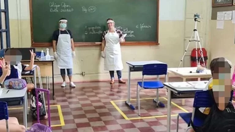 Cidades com volta às aulas registram maior número de infecções por covid-19 em MS