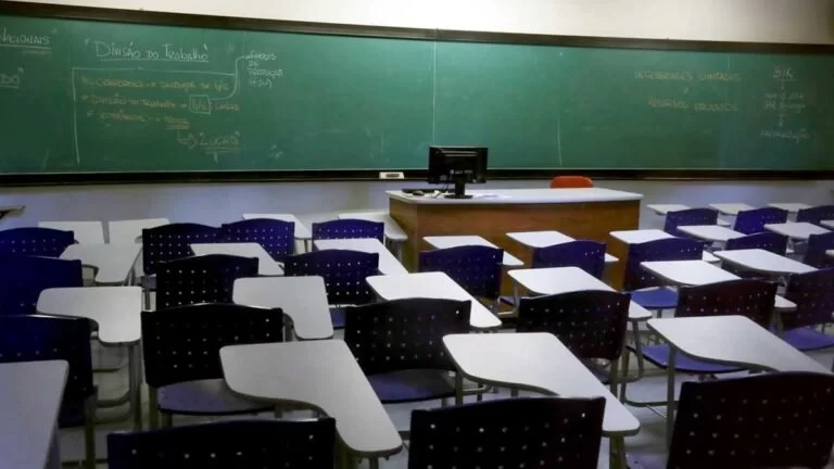 Covid-19: maioria dos estados segue sem aulas presenciais