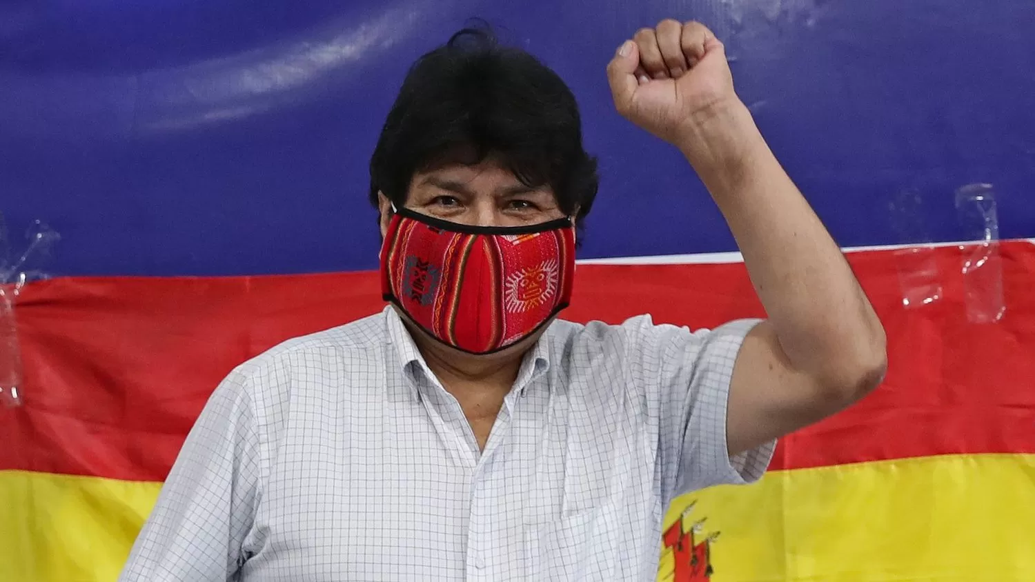 Você está visualizando atualmente Evo Morales voltará do exílio para a Bolívia logo após a posse do novo Governo