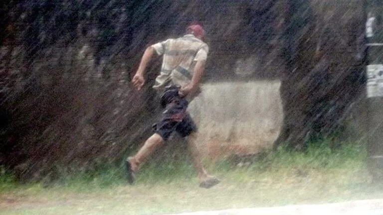 INMET emite alerta para tempestades em MS neste domingo