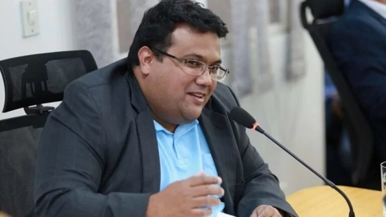 Após inventar pesquisa, candidato DR. Gabriel é multado em R$ 53 mil pela Justiça Eleitoral