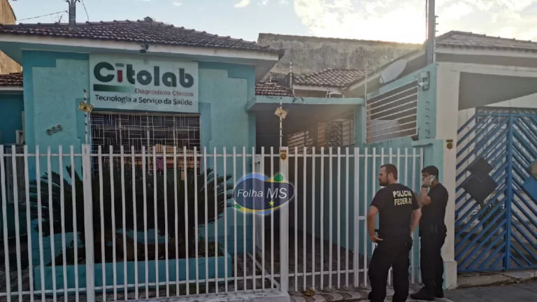 Contrato com laboratório do irmão