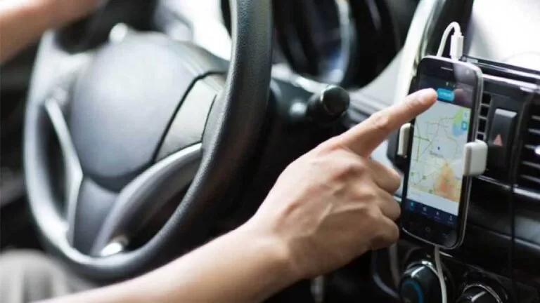 AGETRAT divulga empresas aptas ao transporte privado individual de passageiros