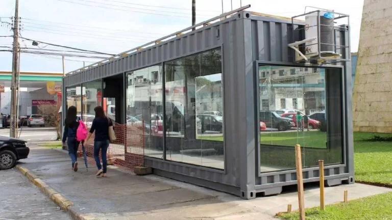 Vereador sugere instalação de pontos de ônibus refrigerados em Corumbá