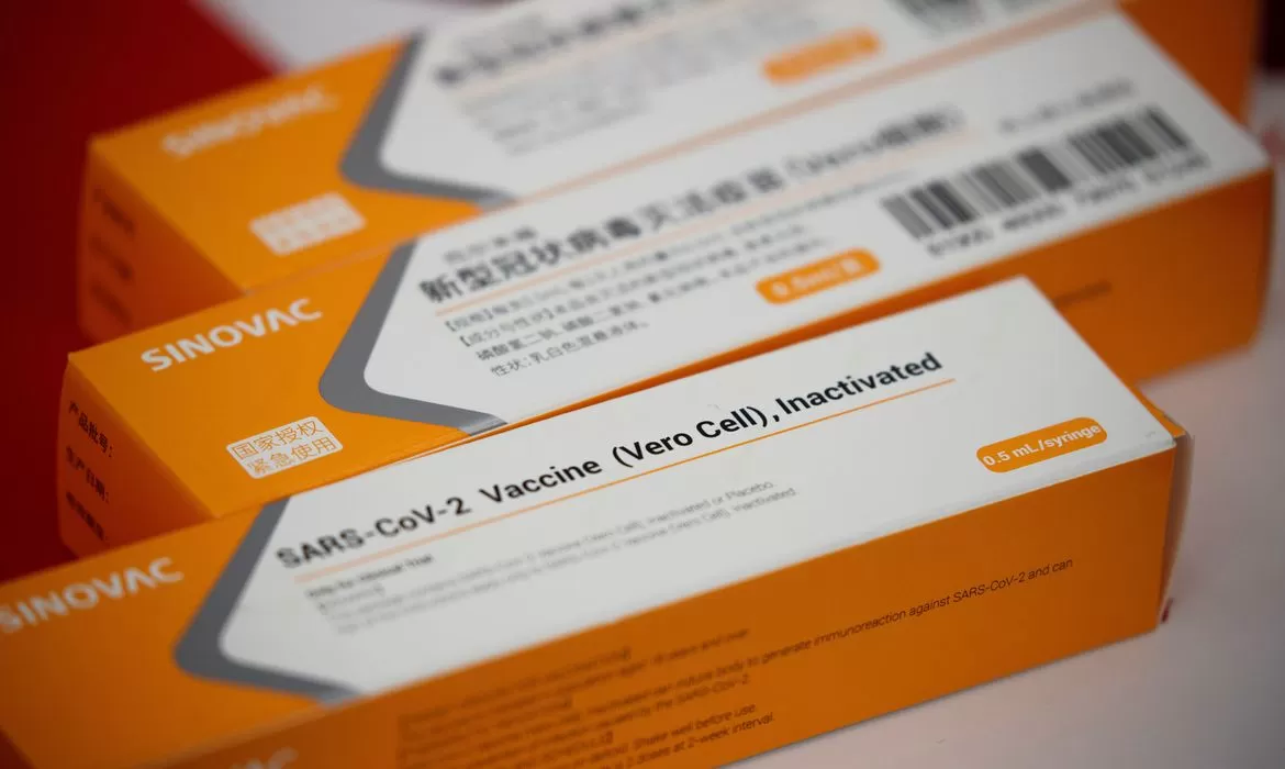 Você está visualizando atualmente Ministério da Saúde prevê enviar 1,7 milhão de doses da CoronaVac a MS