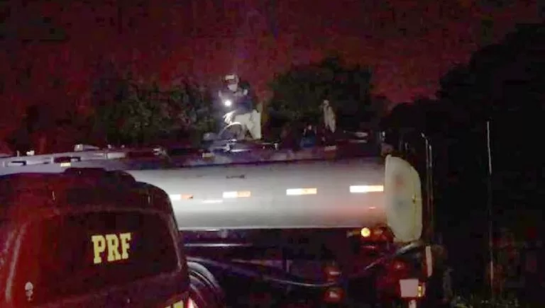 PRF flagra esquema de furto de combustíveis que lesava postos em Corumbá