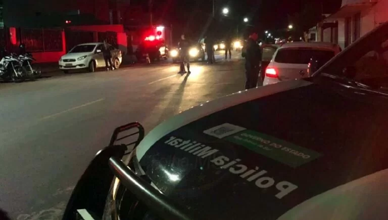 PM acaba com festa clandestina e sete pessoas acabam detidas após hostilizar guarnição