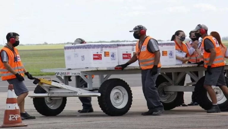 32-mil-doses-coronavac