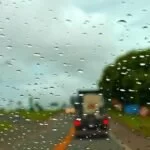 Frente fria avança e aumenta chance de chuva forte em Mato Grosso do Sul