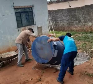 Leia mais sobre o artigo Bairro Padre Ernesto Sassida recebe mutirão de combate à dengue