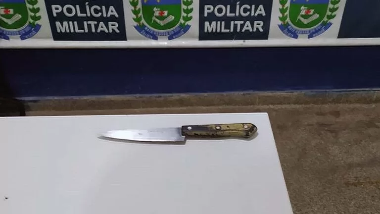 Foragido da justiça é detido com faca durante abordagem da PM em Corumbá