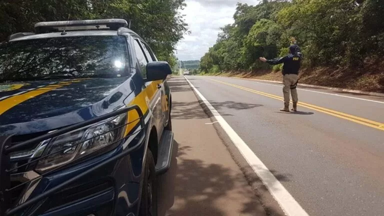 PRF inicia Operação Maio Amarelo e reforça fiscalizações em rodovias