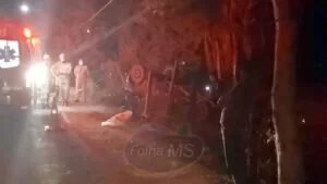 Leia mais sobre o artigo Motorista morre após ser arremessado de veículo em capotamento na entrada de Corumbá