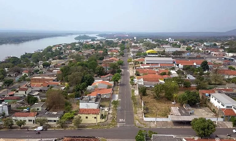 Evander quer assegurar recursos para construção de nova entrada na cidade de Ladário