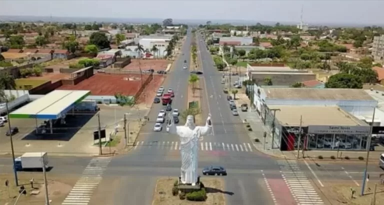 Homem é preso por oferecer um celular e R$ 7 reais para estuprar duas crianças em MS
