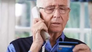Leia mais sobre o artigo CCJR acata projeto que proíbe oferta por telefone de empréstimo para aposentados