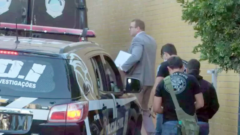 Ex-delegado vai recorrer da sentença que o condenou a 20 anos de prisão