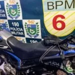 PM recupera motocicleta roubada, prende autor e apreende arma de fogo