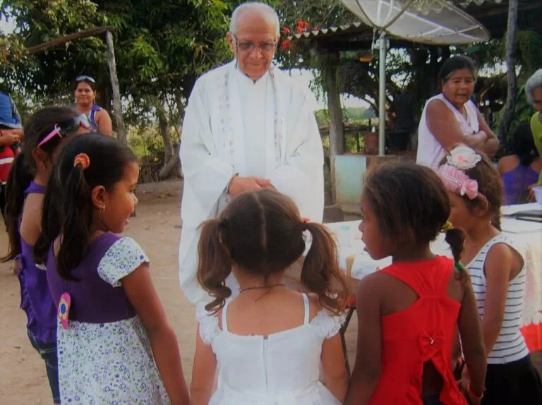 Publicada lei que denomina trecho da MS-433 como Pe. Pasquale Forin