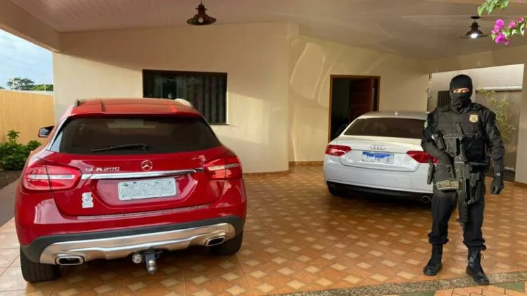 Quadrilha que usava empresas fantasmas para transporte de cocaína é alvo da PF