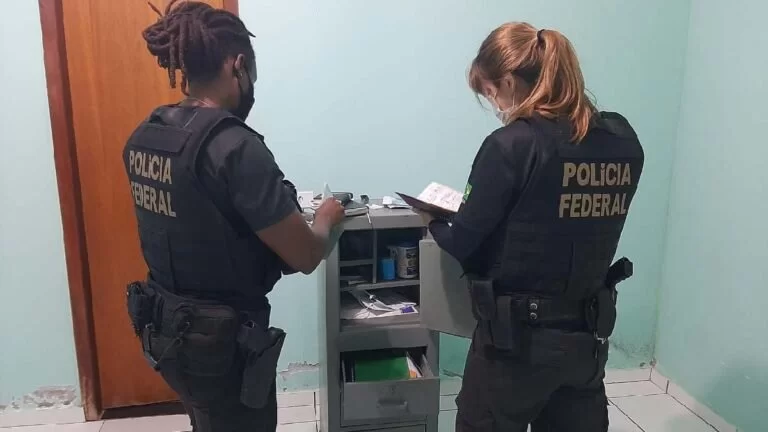 PF desarticula quadrilha que enviava dinheiro ilegalmente para Bolívia