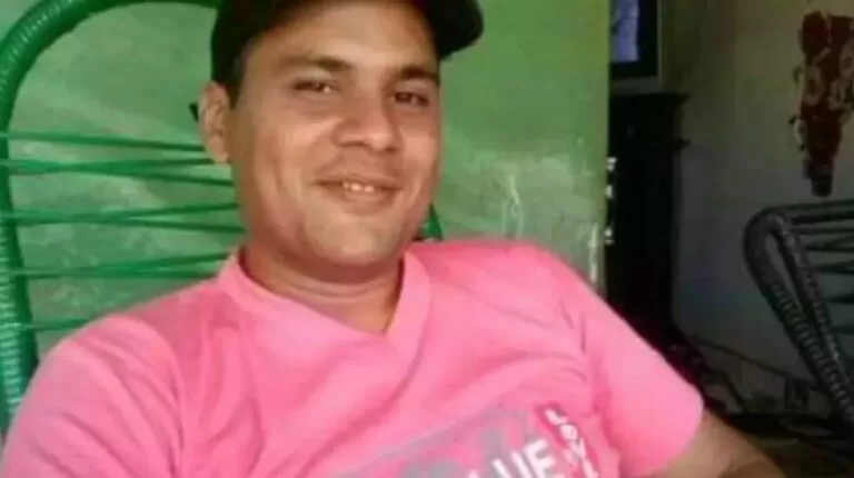 Mecânico morre após ser sugado por máquina de fazer hambúrguer