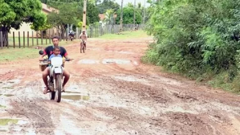 Com licitação concluída Evander destaca fim da espera de 242 anos pelo asfalto em Albuquerque
