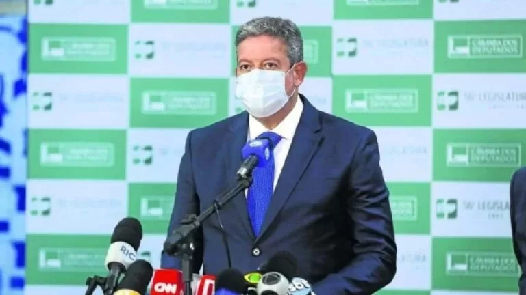 Deputados temem repercussão da divulgação dos beneficiados com o orçamento secreto