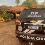 Pais são presos por matar bebê após sessão de tortura durante ritual de magia negra em MS