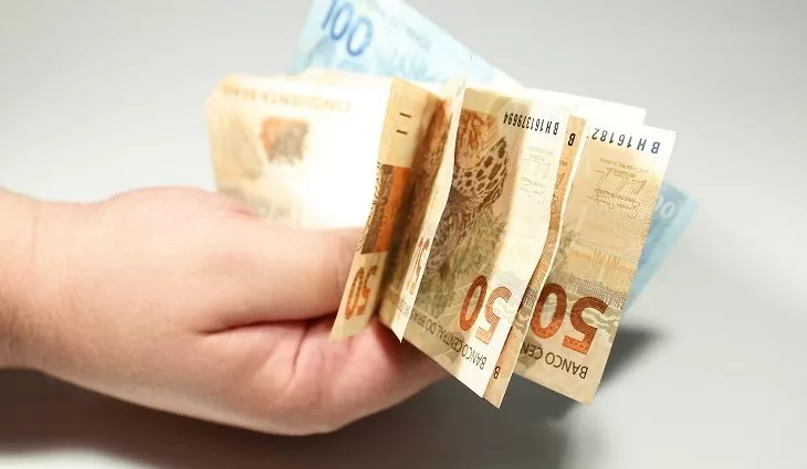 Leia mais sobre o artigo Governo deposita R$ 439 milhões em salários nesta quinta-feira