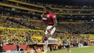 Leia mais sobre o artigo Flamengo vence fora de casa e garante vaga na final da Copa Libertadores