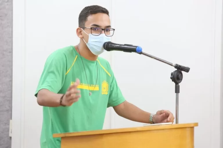 Alunos pedem por adequação em horário de ônibus para atender área rural de Corumbá