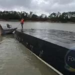 Vídeo mostra turistas momentos após embarcação naufragar no Rio Paraguai