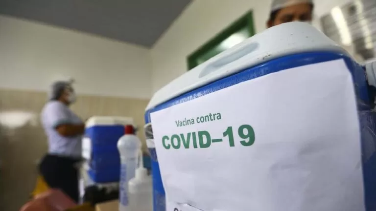MS completa dois anos de vacinação contra covid-19 e 6 milhões de doses aplicadas no estado