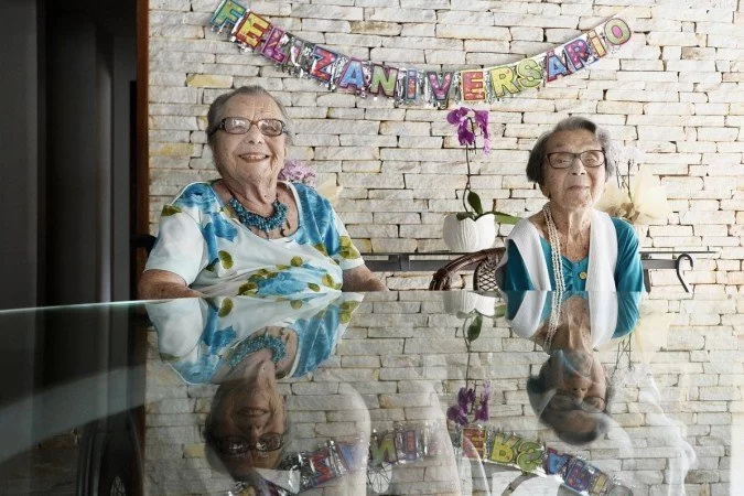 Leia mais sobre o artigo Irmãs centenárias celebram a vida juntas: “Não temos mau humor”