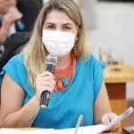 Vereadora apresenta emenda para atender meninas e mulheres em condições de vulnerabilidade