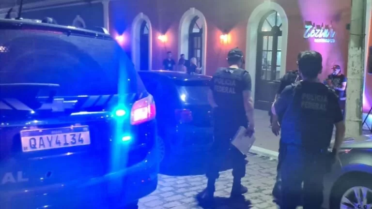 Polícia Federal fiscaliza atividade de segurança privada em estabelecimentos de Corumbá