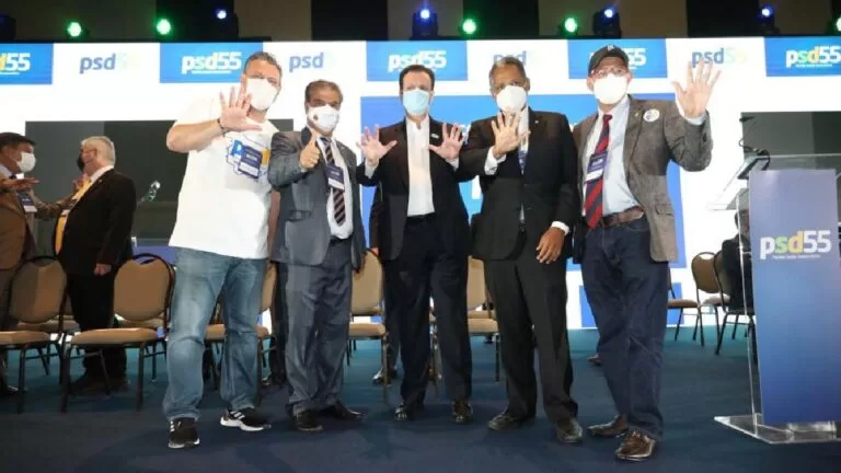 Diretoria e membros do PSD de MS participam de encontro nacional do partido em Brasília