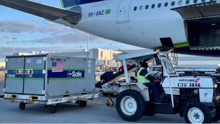 Estados Unidos doa mais 2,1 milhões de vacinas contra covid-19 ao Brasil