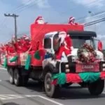 Papai Noel idoso morre atropelado enquanto entregava presentes a crianças