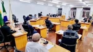 Leia mais sobre o artigo Câmara aprova orçamento municipal 17% maior para 2022 em Corumbá