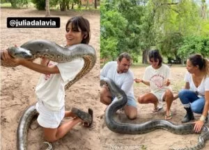 Leia mais sobre o artigo Atriz Julia Dalavia é clicada segurando sucuri gigante no Pantanal