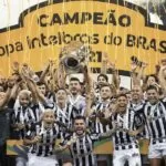 Atlético-MG vence a Copa do Brasil e conclui ano mágico