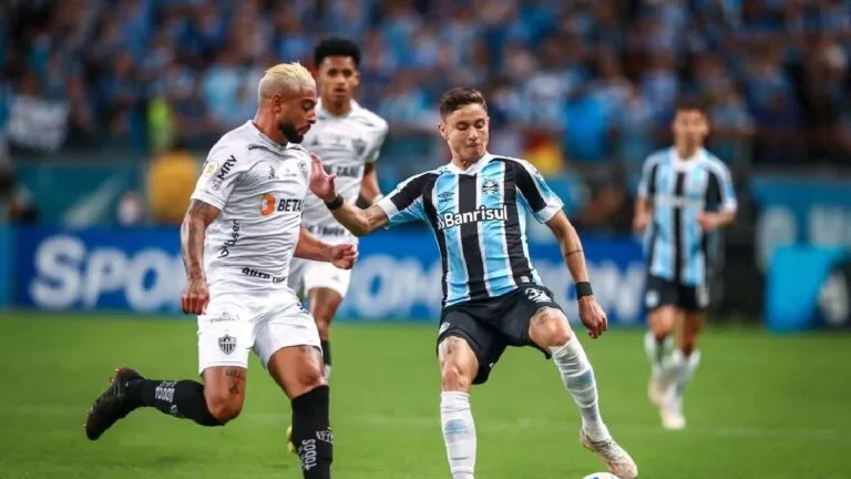 Grêmio e Bahia encerram Brasileiro no Z4 e estão na Série B