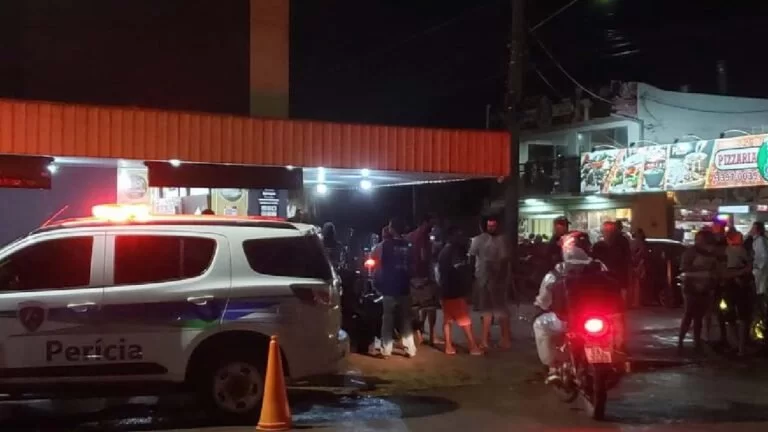 Por ciúmes, rapaz é morto e outro ferido a tiros em festa de confraternização na capital